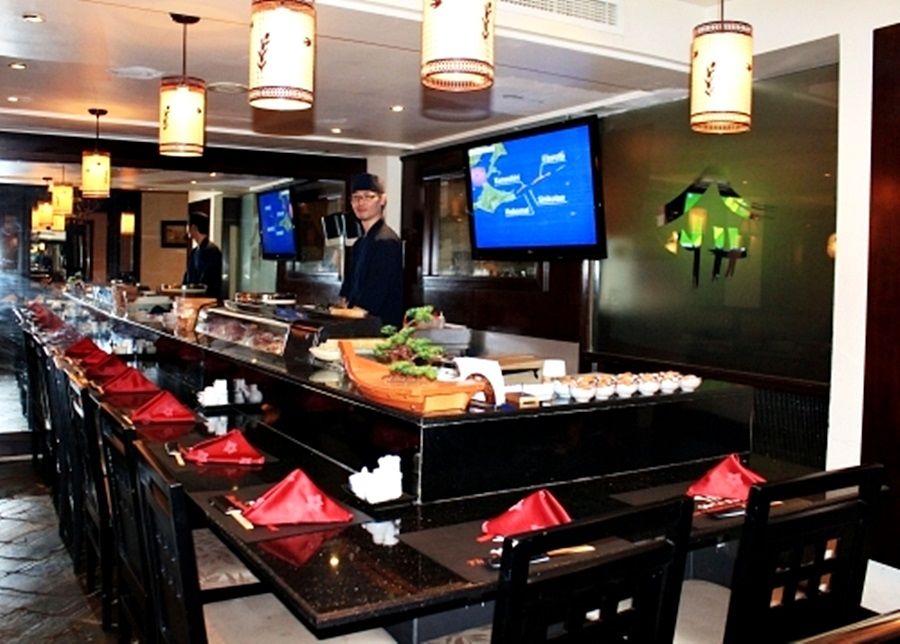 Royal Ascot Hotel Dubai Restaurant photo